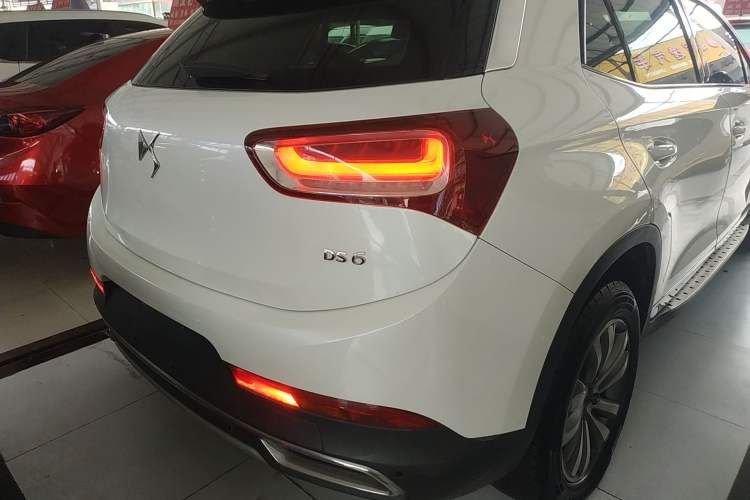 Used  6 2016 1.6T Luxury Edition THP160
