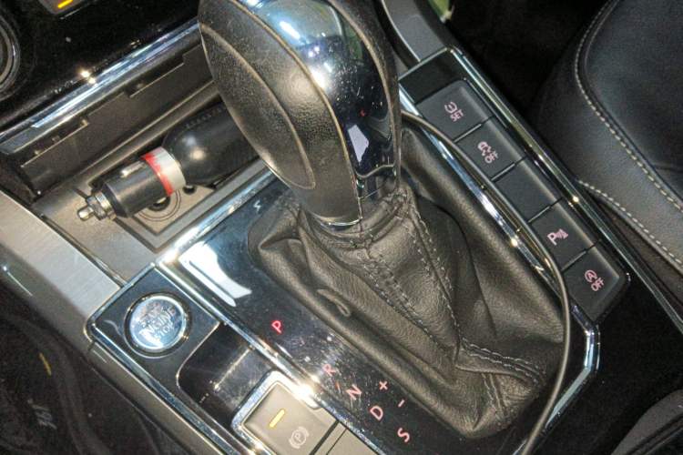 Used Volkswagen Passat 2017 330TSI DSG Luxury Edition
