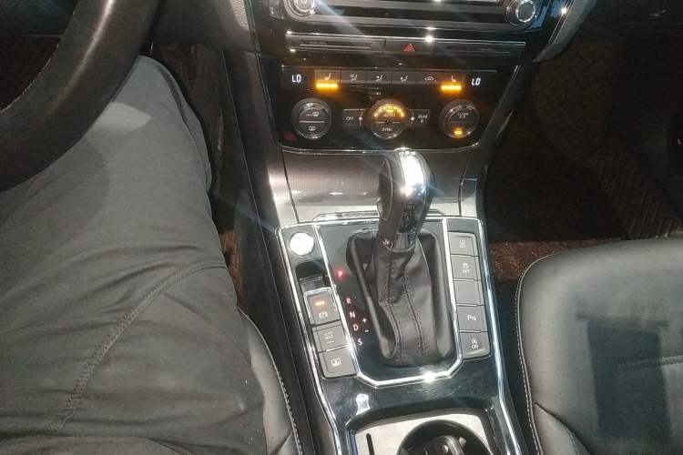 Used Volkswagen Passat 2017 330TSI DSG Prestige Edition
