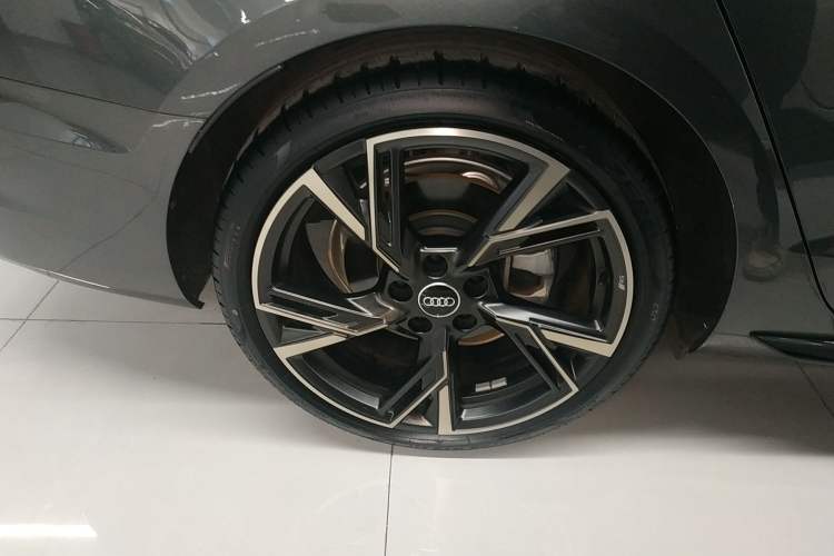 Used Audi A4L 2024 40 TFSI quattro RS Performance Package
