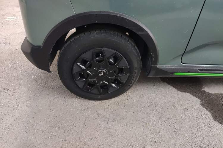 Used Wuling Hongguang MINIEV 2022 GAMEBOY 300km Enthusiast Model with Lithium Iron Phosphate
