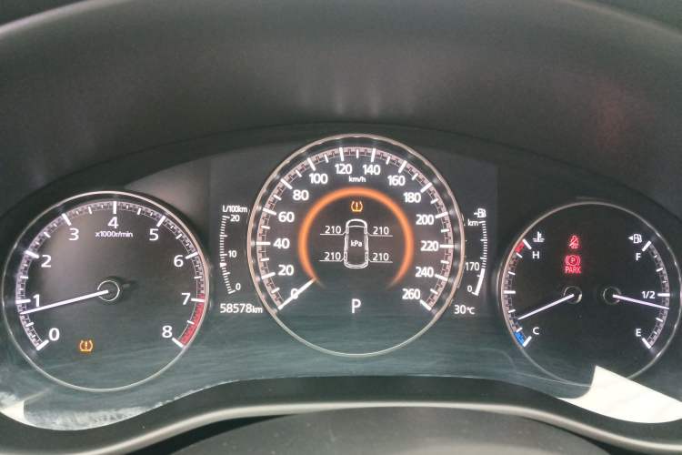 Used Mazda Mazda 3 Axela 2020 1.5L Automatic Luxury Version
