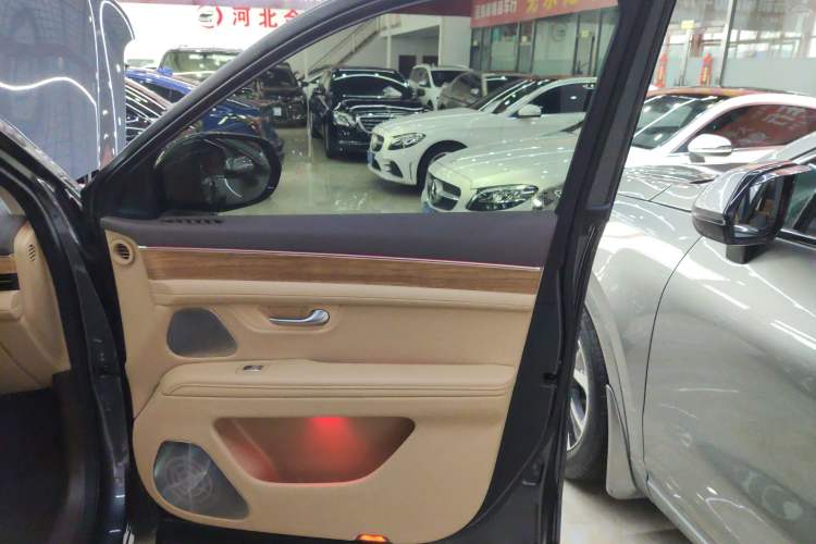 Used Hima AITO M7 2024 1.5T Rear-Drive Plus Version 5 Seats
