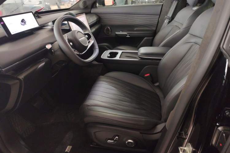 Used  Star Era ET 2024 Extended-Range 240 Ultra All-Wheel Drive
