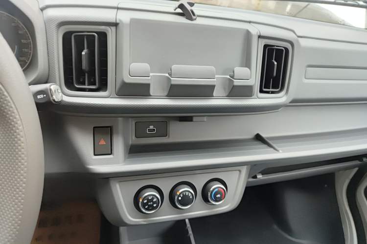 Used Karry Jiangtun E5 2024 230 km Standard Version