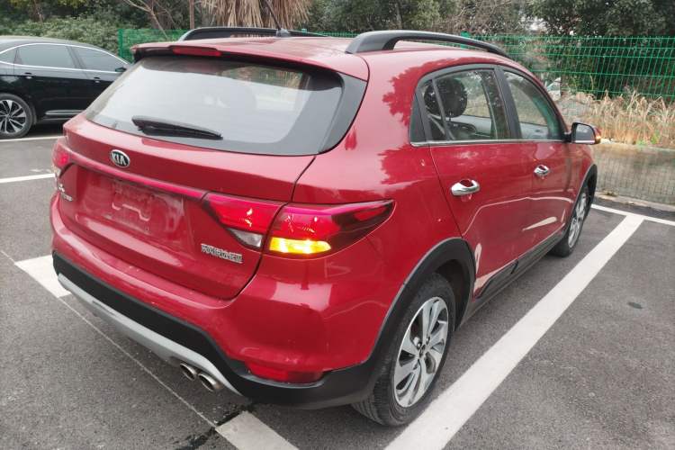 Used Kia KX Cross 2017 1.4L AT GLS