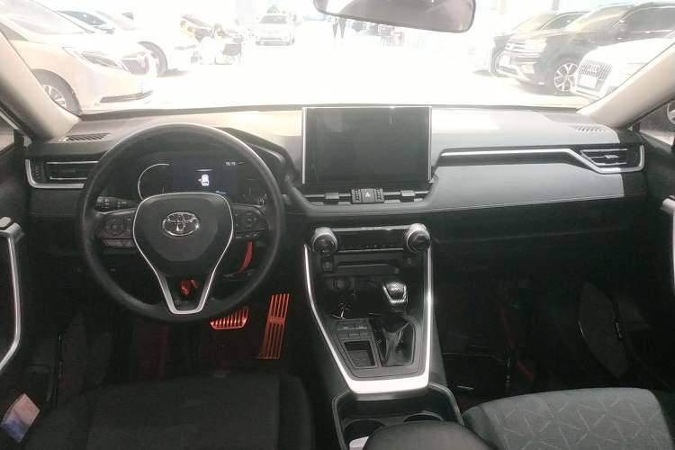 Used Toyota RAV4 2022 2.0L CVT Two-Wheel Drive Fashion Edition
