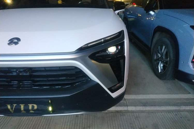 Used Nio ES8 2020 580 km Range 7-Seater Version