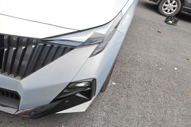 Used GAC Trumpchi GS3 2023 Shadow Speed 270T Dynamic Intelligence Edition