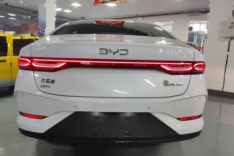 Used BYD Qin PLUS 2025 DM-i Smart Drive 55KM Leading Model