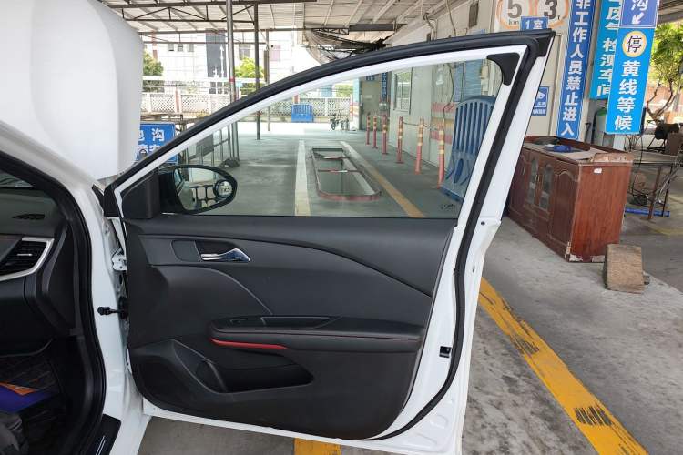 Used Chevrolet Monza 2020 Light Hybrid RS 330T Automatic Comfort Edition
