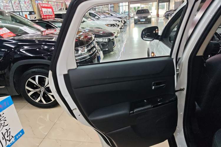 Used Mitsubishi ASX 2020 2.0L CVT Smart Edition
