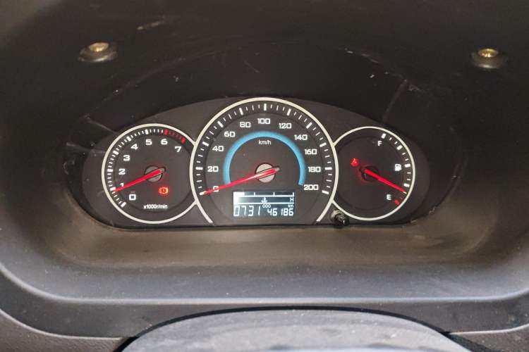 Used Wuling Rongguang V 2016 1.5L Standard Version