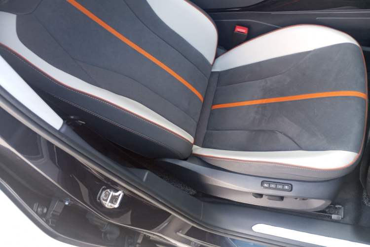 Used Volkswagen ID.6 CROZZ 2022 Long-Range PRO Edition