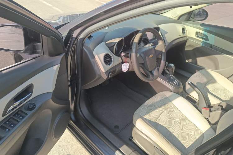 Used Chevrolet Cruze 2015 1.5L Classic SE AT