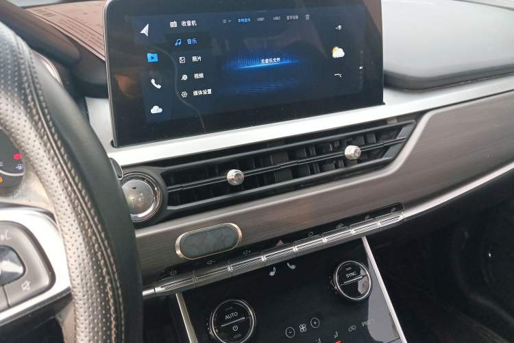 Used Chery Tiggo 8 2019 1.6 TGDI Automatic Luxury Model
