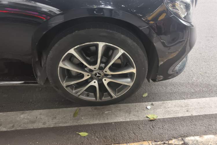 Used Mercedes-Benz E-Class 2019 E 260 L