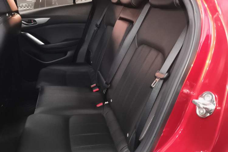 Used Mazda CX-4 2016 2.0L Automatic 2WD Blue Sky Luxury Edition
