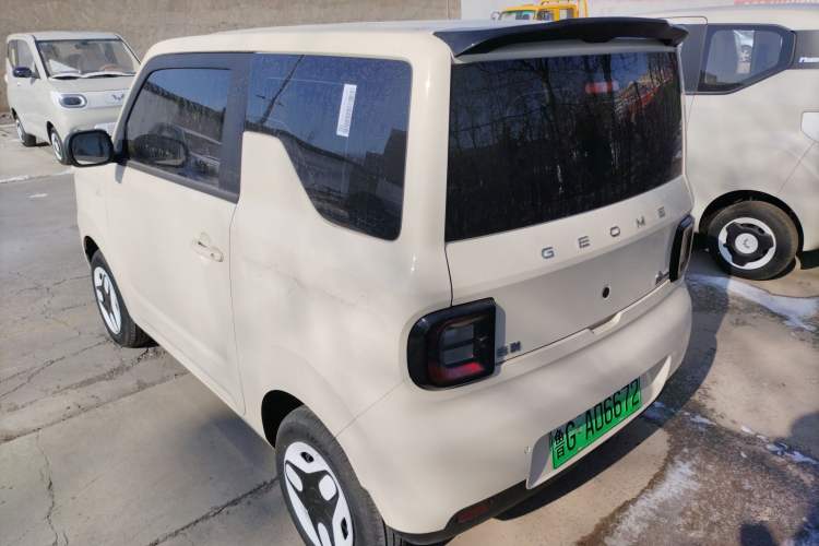 Used  Panda 2025 210 km – Yuanqi Bear
