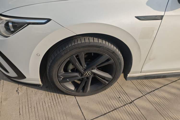 Used Volkswagen Golf 2023 280TSI DSG R-Line Lite
