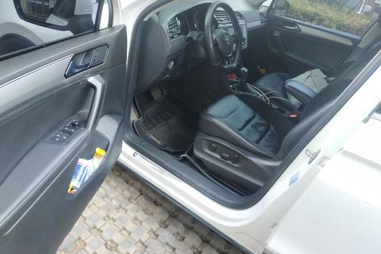 Used Volkswagen Tiguan L 2017 330TSI Automatic Two-Wheel Drive Comfort Edition