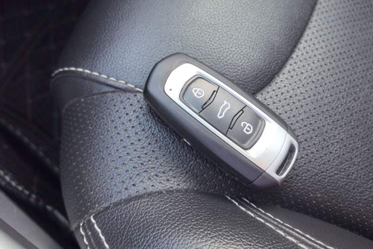 Used Geely Auto Vision X3 2017 1.5L Automatic Prestige Model
