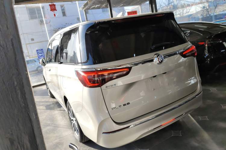 Used Buick GL8 2023 ES Lu Zun Deluxe Model
