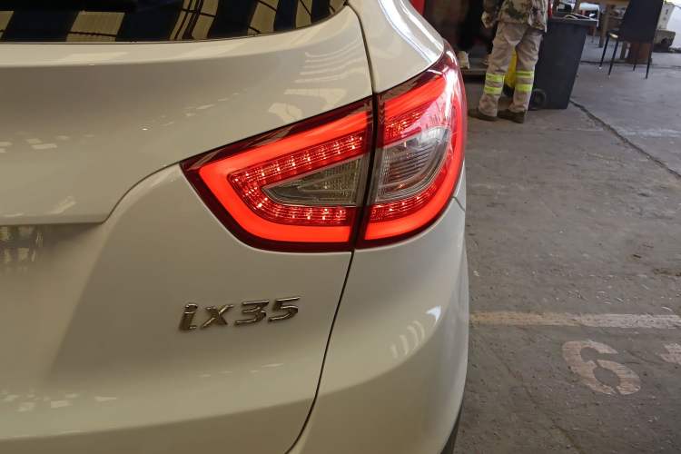 Used Hyundai ix35 2013 2.0L Automatic Two-Wheel Drive Smart GLS China IV Standard
