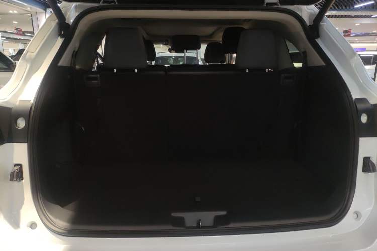 Used Toyota Highlander 2022 Dual-Engine 2.5L Four-Wheel Drive Prestige Version 7 Seats
