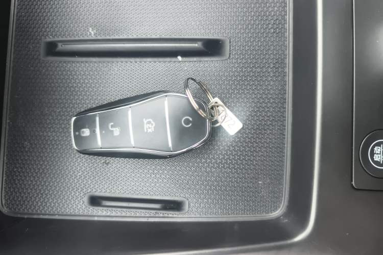 Used BYD Qin PLUS 2025 DM-i Smart Drive 55KM Leading Model