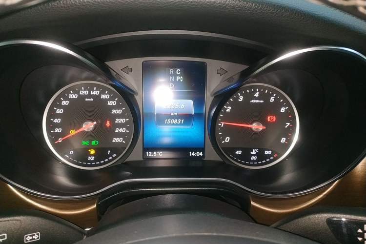 Used Mercedes-Benz V-Class 2022 V 260 L Long Wheelbase Prestige Edition
