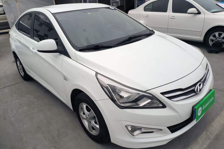 Used Hyundai Verna 2016 1.4L Manual Smart GLS Trim