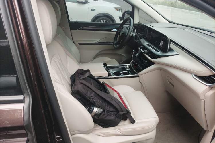 Used Buick GL8 2020 ES Land Cruiser 653T Comfort Edition
