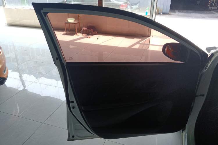 Used Toyota YARiS L 2020 1.5L CVT Leading Edition