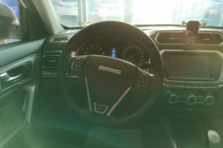 Used Haval H2 2017 Blue Label 1.5T Manual Two-Wheel Drive Elite Model