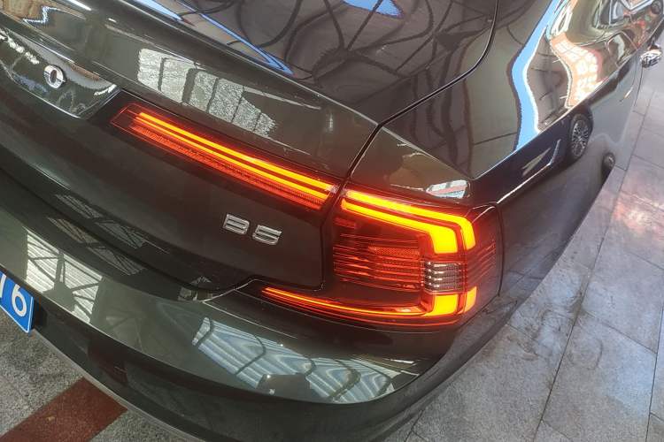 Used Volvo S90 2021 B5 Zhiyuan Luxury Edition
