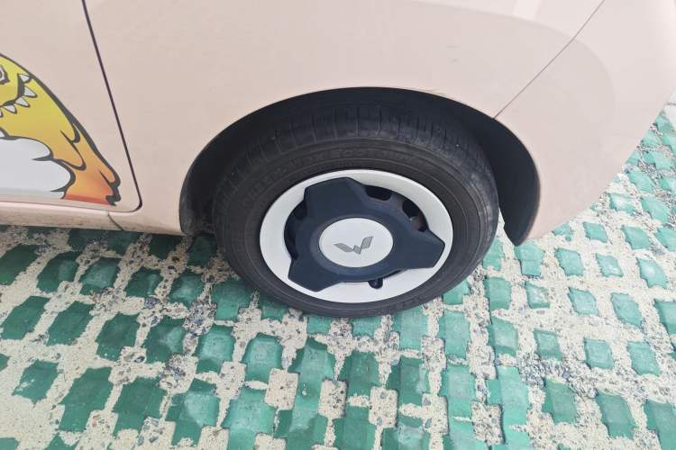 Used Wuling Hongguang MINIEV 2022 Macaron Fashion Model Lithium Iron Phosphate
