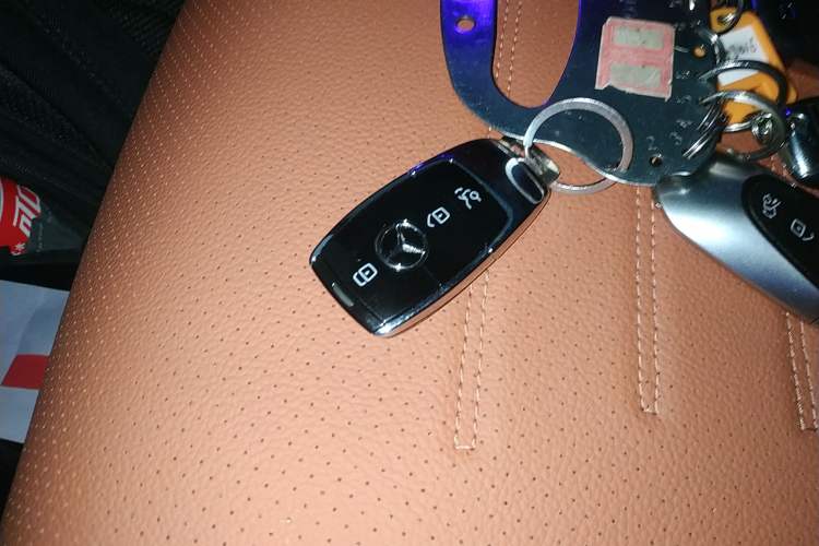 Used Mercedes-Benz GLC 2024 GLC 300 L 4MATIC Dynamic Edition 5-seater
