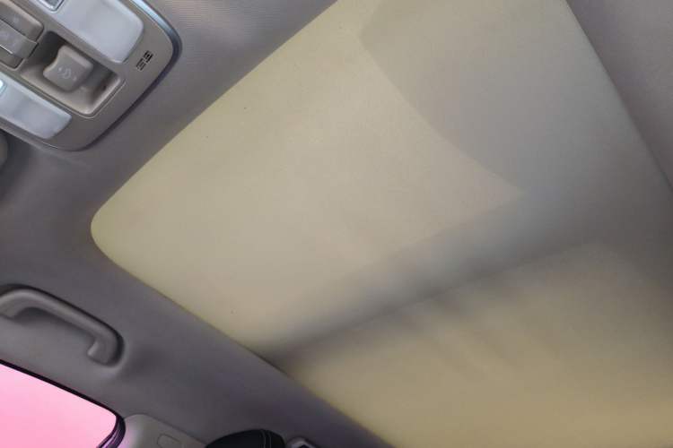 Used Geely Auto Emgrand X7 Sport 2018 1.8TD Automatic Two-Wheel Drive Smart Connect 4G Internet Edition
