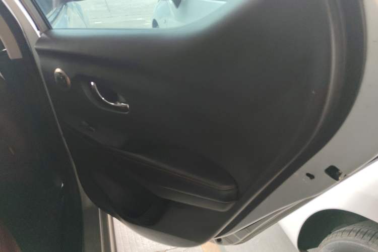 Used Nissan Lannia 2016 1.6L CVT Cool Edition