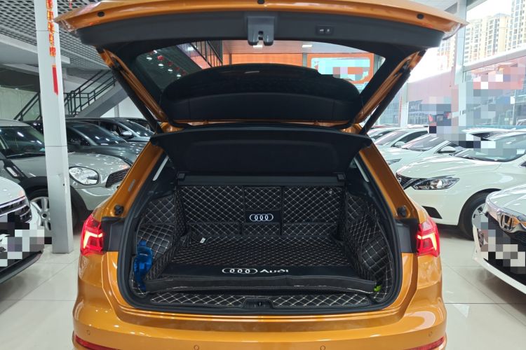 Used Audi Q3 2019 35 TFSI Fashion Dynamic Model
