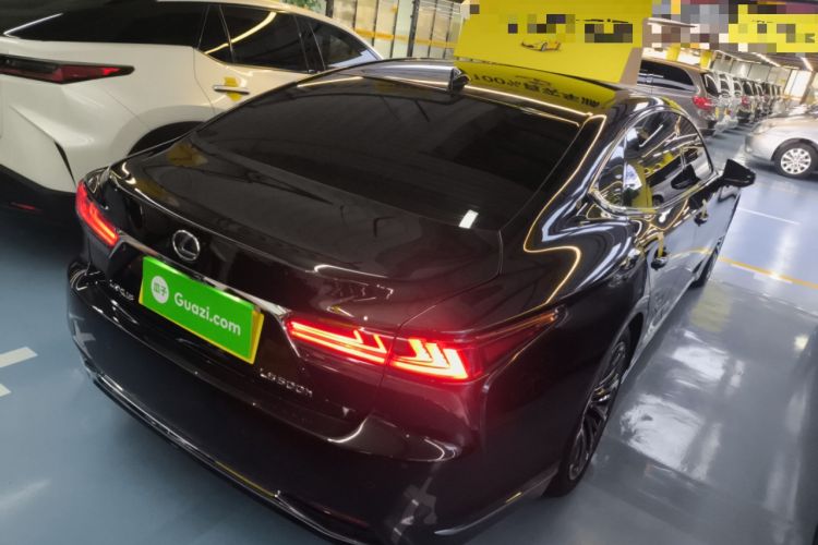 Used Lexus LS 2021 500h Excellence Edition
