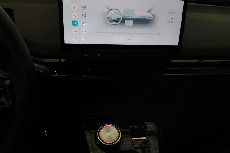 Used MG 4 EV 2023 415 km Range Sea-Faring Champion Edition
