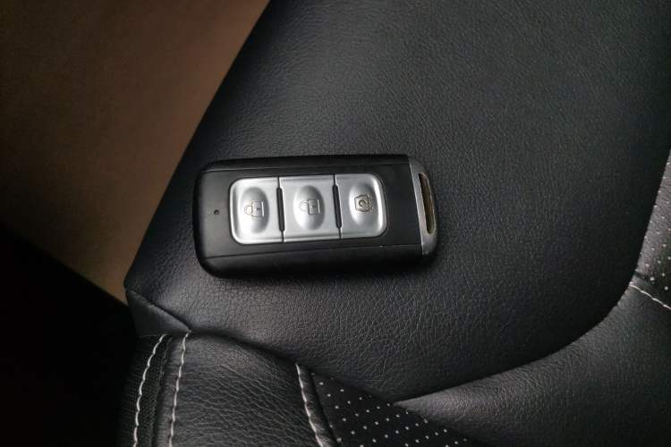 Used Dongfeng Fengon 580 2020 1.5T CVT Luxury Edition
