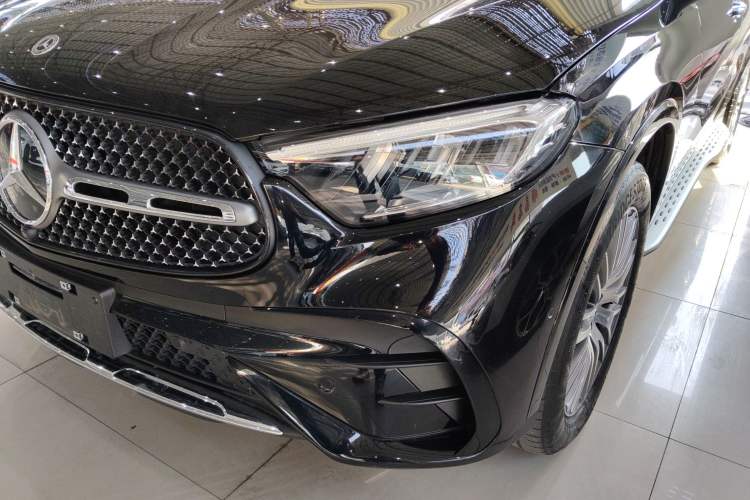 Used Mercedes-Benz GLC 2023 GLC 300 L 4MATIC Dynamic 7-Seater