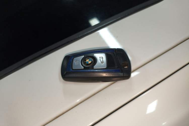 Used BMW 3 Series 2018 320Li Leading Model M Sport Package
