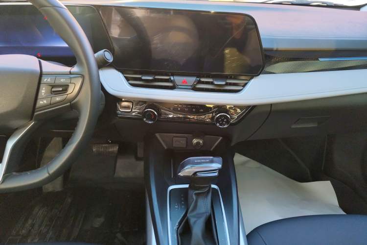 Used Chevrolet Monza 2024 1.5L Dual-Clutch Enjoyment Edition
