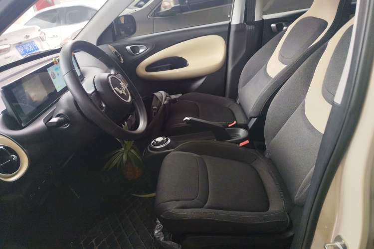 Used Wuling Bingo 2023 333 km Fast-Share Version
