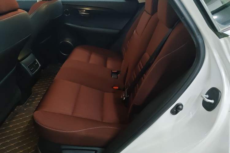 Used Lexus NX 2015 200 Front-Wheel Drive X-Trail SE Edition