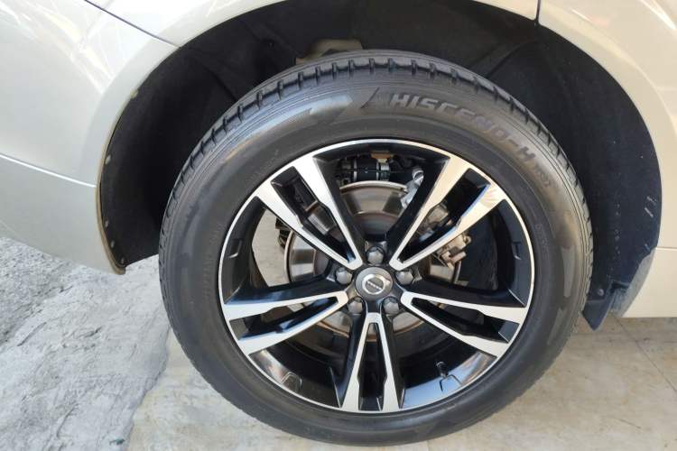 Used Volvo XC60 2019 T5 4x4 Smart Edition China V Standard
